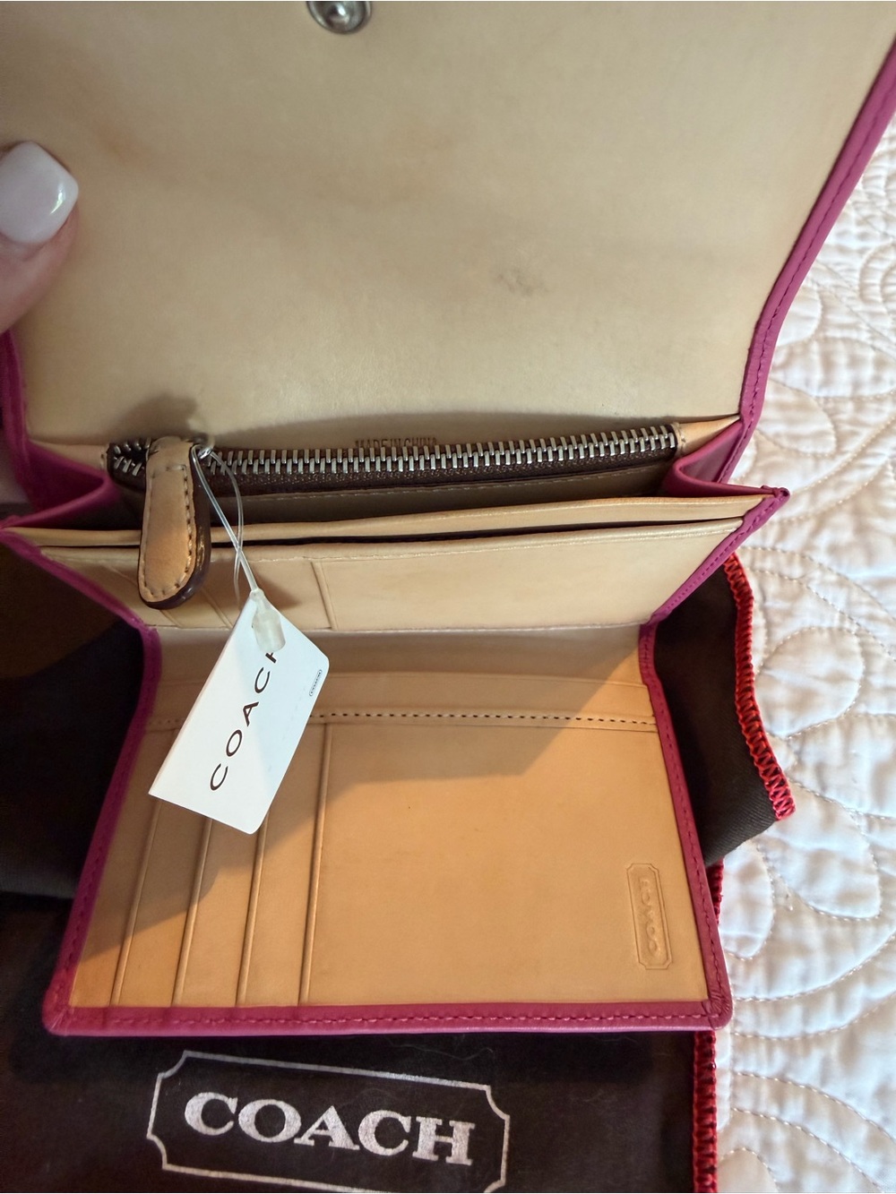 NWT COACH Pink Signature Suede & Canvas Hampton Tote w/ Wallet & Key Chain - Picture 9 of 16